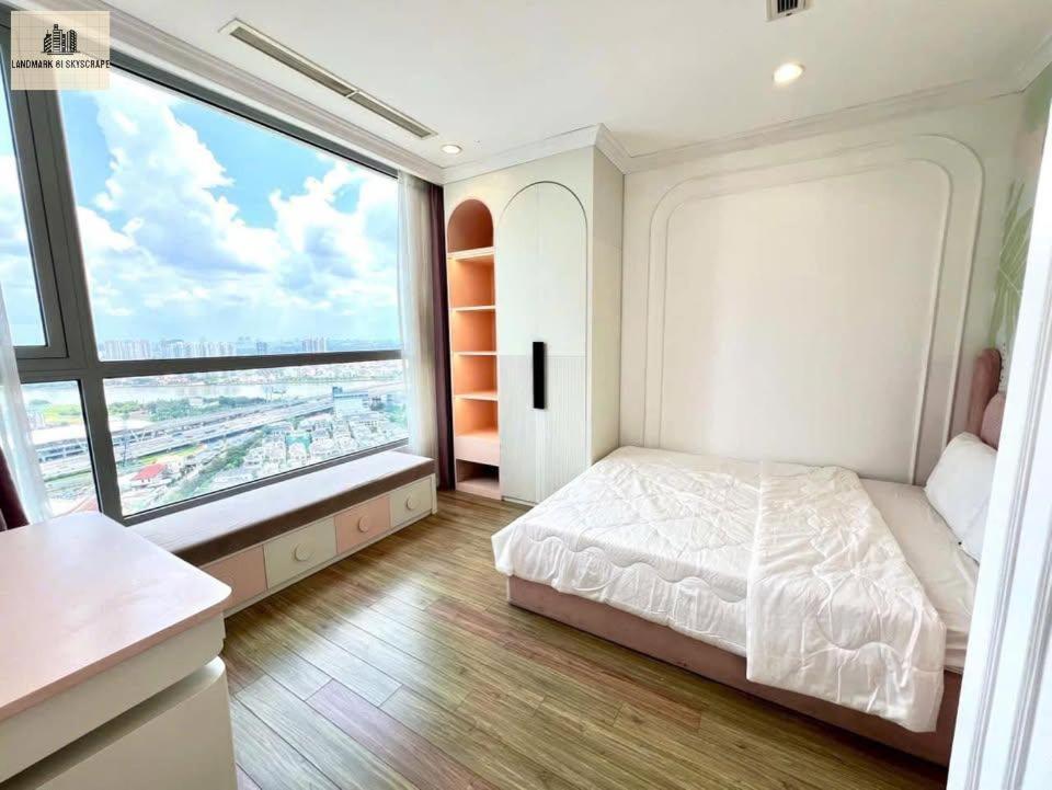 Căn hộ Landmark 81 Skyscrape Luxury Romantic *